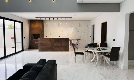 Casa à venda no Condomínio Lagos D'icaraí - Salto/SP