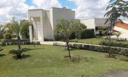 Casa à venda no Condomínio Haras Paineiras - Salto/SP