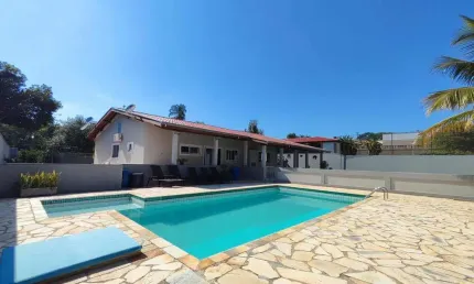 Casa à venda no Condomínio Zuleika Jabour - Salto/SP
