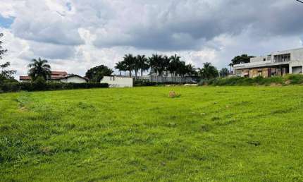 Terreno à venda no Condomínio Haras de São Luiz - Salto/SP