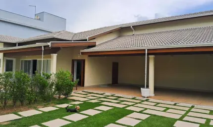 Casa à venda no Condominio Haras São Luiz - Salto SP