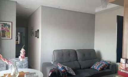 Apartamento à venda no Edifício Jardim dos Taperás - Salto/SP