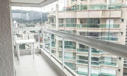 Apartamento à venda no Panoramique 180 Enseada - Guarujá/SP