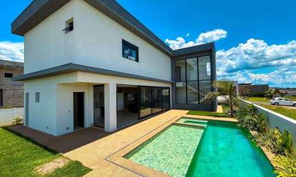 Casa à venda no Condomínio Villas do Golfe - Itu/SP