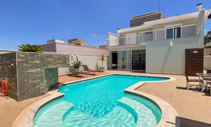 Casa à venda no Condomínio Costa das Areias - Salto/SP
