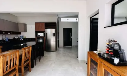 Casa à venda no condomínio costa das areias - salto/sp