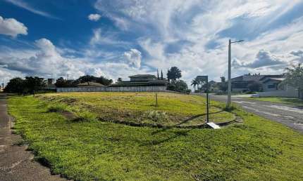 Terreno à venda no Condomínio Palmeiras Imperiais - Salto/SP