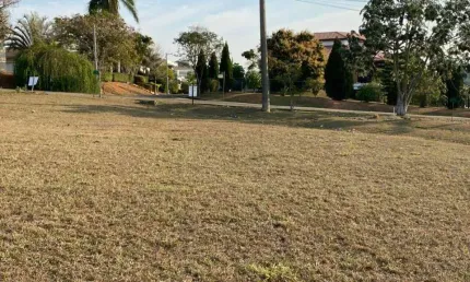 Terreno à venda no condomínio palmeiras imperiais - salto/sp