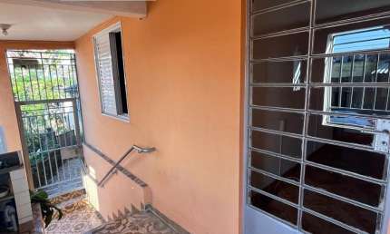 Casa 70m2 - Bem localizada - Aceita Depósito Caução