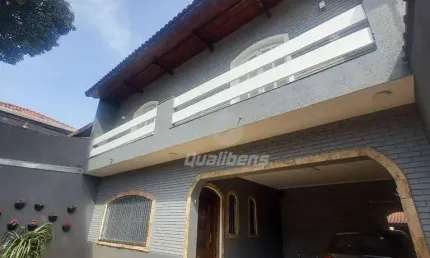 Casa com 4 dormitórios à venda, 211 m² por R$ 980.000,00 - Jardim Araguaia - Mauá/SP
