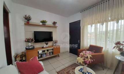 Casa com 2 dormitórios à venda, 140 m² por R$ 495.000,00 - Parque São Vicente - Mauá/SP