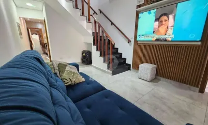 Sobrado com 3 dormitórios sendo 1 suíte com closet  à venda, 164 m² por R$ 795.000 - Parque São Vicente - Mauá/SP
