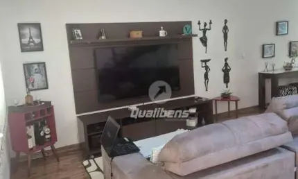 Sobrado com 3 dormitórios sendo 1 suíte à venda, 179 m² por R$ 1.100.000 - Parque São Vicente - Mauá/SP