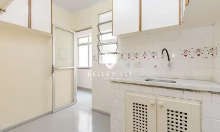 Apartamento com 3 quartos para alugar na Avenida Iguaçu, 3560, Rebouças, Curitiba, 101 m2 por R$ 3.300