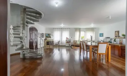 Sobrado para venda com 4 quartos, sendo 2 suítes, 365m² bairro Jardim França