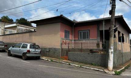 Casa com 4 quartos à venda no Centro, Mateus Leme 