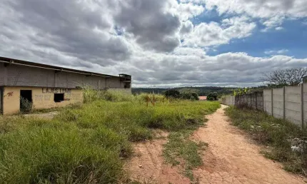 Terreno à venda, 708 m² por R$ 370.000 - Vila Suzana - Mateus Leme/MG