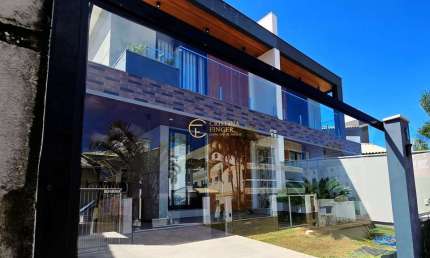 Casa com 3 quartos à venda na Rua Bolonha, 245, Pagani, Palhoça
