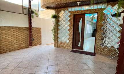 Casa com 3 quartos à venda na Avenida Presidente Costa e Silva, 726, Guilhermina, Praia Grande