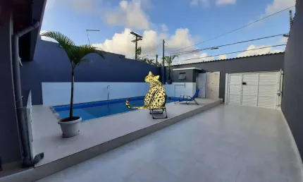 Casa de Praia de Luxo em Itanhaém - Seu Refúgio à Beira-Mar! ?