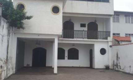 Casa Comercial para Venda em Rio de Janeiro, Campo Grande, 3 dormitórios, 1 suíte, 3 banheiros, 5 vagas