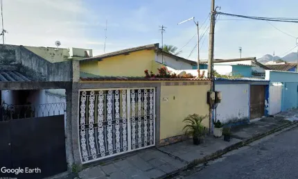 Casa para Venda em Rio de Janeiro, Campo Grande, 2 dormitórios, 1 banheiro, 1 vaga