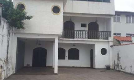 Casa para Locação em Rio de Janeiro, Campo Grande, 3 dormitórios, 1 suíte, 3 banheiros, 5 vagas