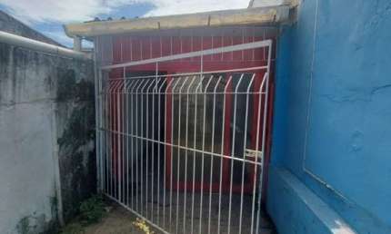 Casa Comercial para Venda em Rio de Janeiro, Campo Grande, 3 dormitórios, 2 suítes, 1 banheiro, 1 vaga