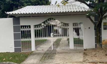 Casa em Condomínio para Venda em Rio de Janeiro, Campo Grande, 3 dormitórios, 1 banheiro, 4 vagas