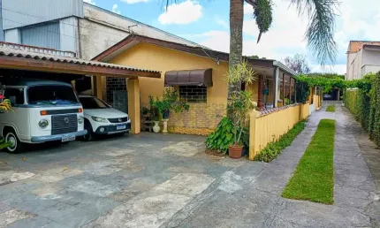 Casa com 6 quartos à venda na Rua Rio Tocantins, 1682, Weissópolis, Pinhais