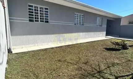 Casa 3 dormitórios com terreno de 494m² no bairro Santa Mônica em Piraquara/PR
