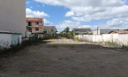 Grande Oportunidade:  Terreno com Projeto Aprovado em Pinhais.