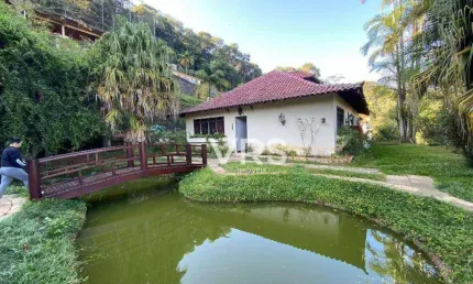 Casa com 4 dormitórios à venda, 228 m² por R$ 990.000,00 - Quinta da Barra - Teresópolis/RJ