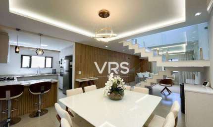 Casa com 4 dormitórios à venda, 204 m² por R$ 1.290.000,00 - Carlos Guinle - Teresópolis/RJ