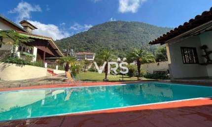 Casa com 5 dormitórios à venda, 208 m² por R$ 1.650.000,00 - Carlos Guinle - Teresópolis/RJ