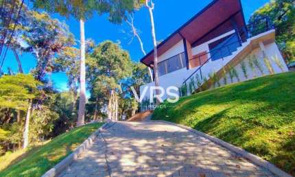 Casa com 3 dormitórios à venda, 134 m² por R$ 840.000,00 - Vargem Grande - Teresópolis/RJ