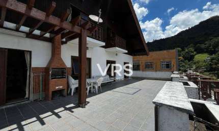 Cobertura com 4 dormitórios à venda, 168 m² por R$ 950.000,00 - Taumaturgo - Teresópolis/RJ