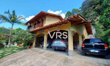 Casa com 5 dormitórios à venda, 271 m² por R$ 950.000,00 - Albuquerque - Teresópolis/RJ