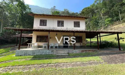 Casa em condomínio fechado com 3 quartos à venda no Três Córregos, Teresópolis 
