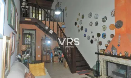 Casa confortável e aconchegante no bairro Bom Retiro