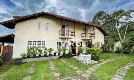 Casa com 4 dormitórios à venda, 94 m² por r$ 700.000,00 - cascata guarani - teresópolis/rj