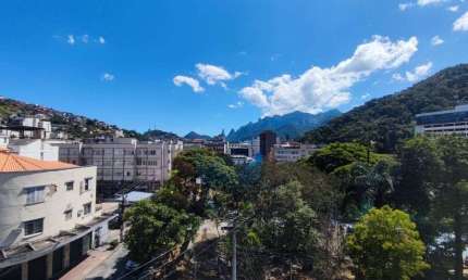Apartamento com 3 dormitórios à venda, 107 m² por R$ 789.000,00 - Várzea - Teresópolis/RJ