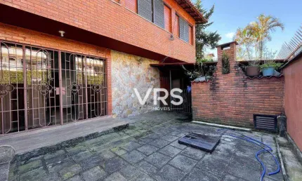 Casa com 5 dormitórios à venda, 250 m² por R$ 690.000,00 - Alto - Teresópolis/RJ