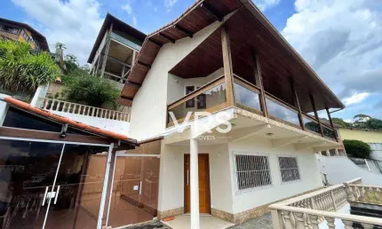 Casa com 4 dormitórios à venda, 195 m² por R$ 940.000,00 - Panorama - Teresópolis/RJ