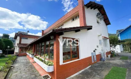 Casa com 3 dormitórios à venda, 105 m² por r$ 860.000,00 - alto - teresópolis/rj