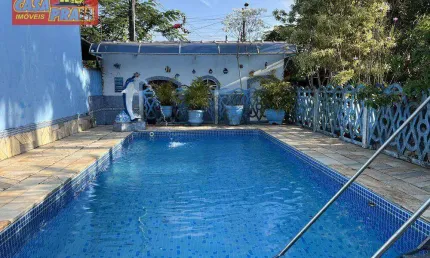 Casa com piscina 2 quartos à venda, 120 m² por R$ 485.000 - Plataforma - Mongaguá/SP