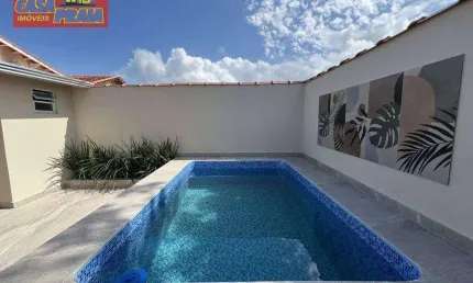 MONGAGUA CASA NOVA COM PISCINA 2 QUARTOS 90 m² por R$ 450.000 - Vila Atlântica - Mongaguá/SP