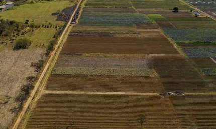 Terreno à venda na Br 070 - Br 080, 01, Centro, Brazlândia