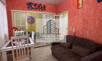 Locação de Temporada  - Apartamento mobiliado  com vaga de garagem