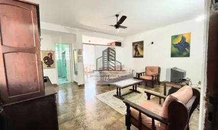 Imperdível oportunidade: Apartamento à venda em Itanhaém-SP, no Centro, com 2 quartos, 1 sala, 1 banheiro e 70m² de área!